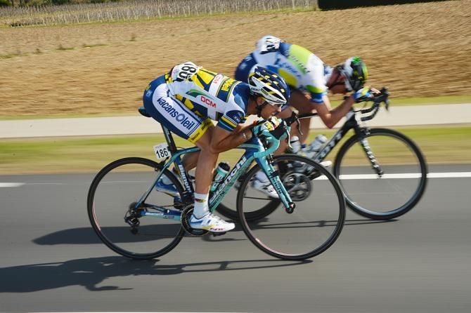 Marco Marcato (Vacansoleil) bombs the descent