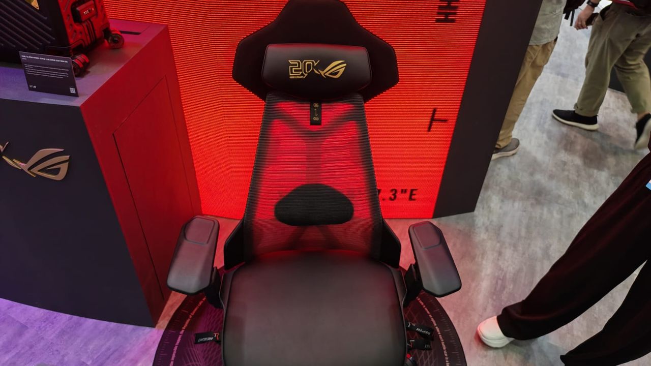 The Asus ROG Destrier Ergo chair's 20th anniversary colorway