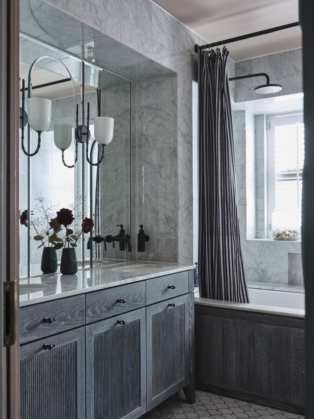Gray bathroom vanity ideas: 11 practical and stylish designs | Homes ...