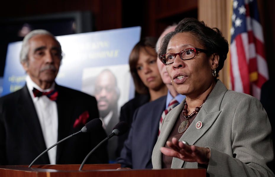 Congressional Black Caucus chair: Ferguson decision shows &amp;#039;black lives hold no value&amp;#039;