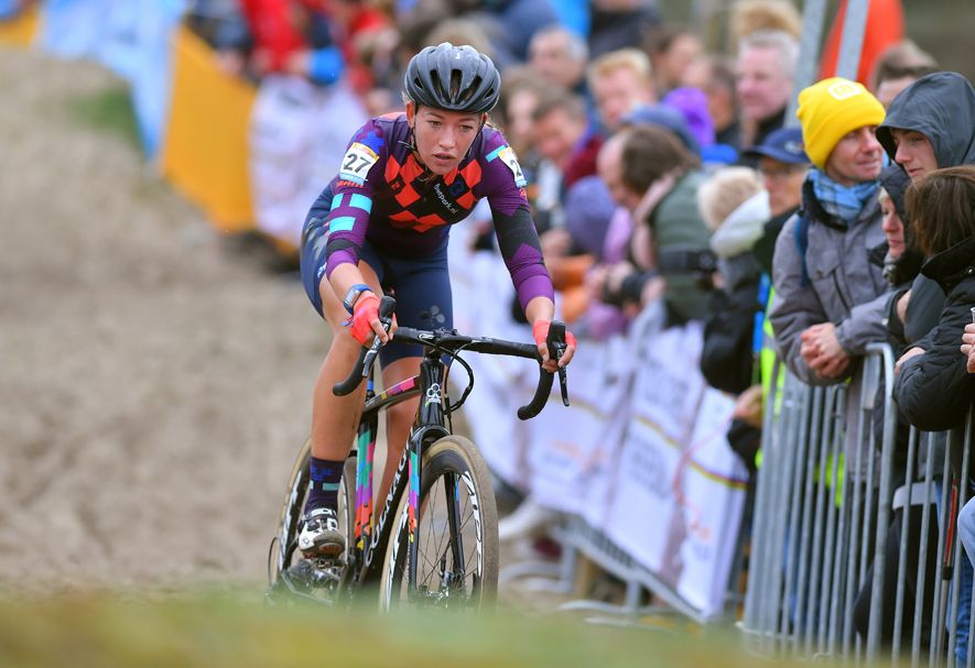 Sophie de Boer in the sand