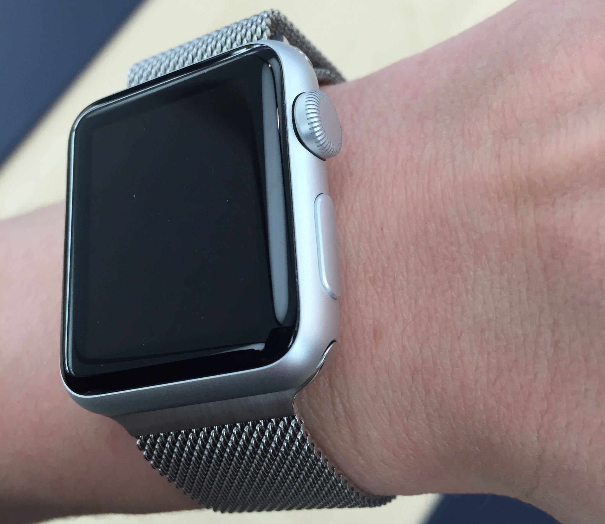 Here's what the Apple Watch Sport looks like with a Milanese Loop | iMore