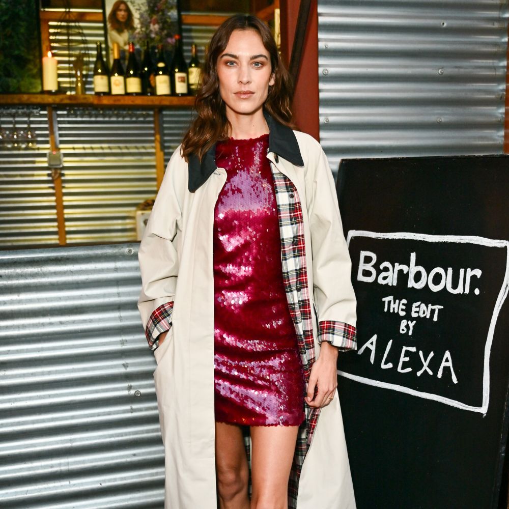 Alexa Chung Just Wore the Coat Trend Fashion People Are Obsessed With This Autumn