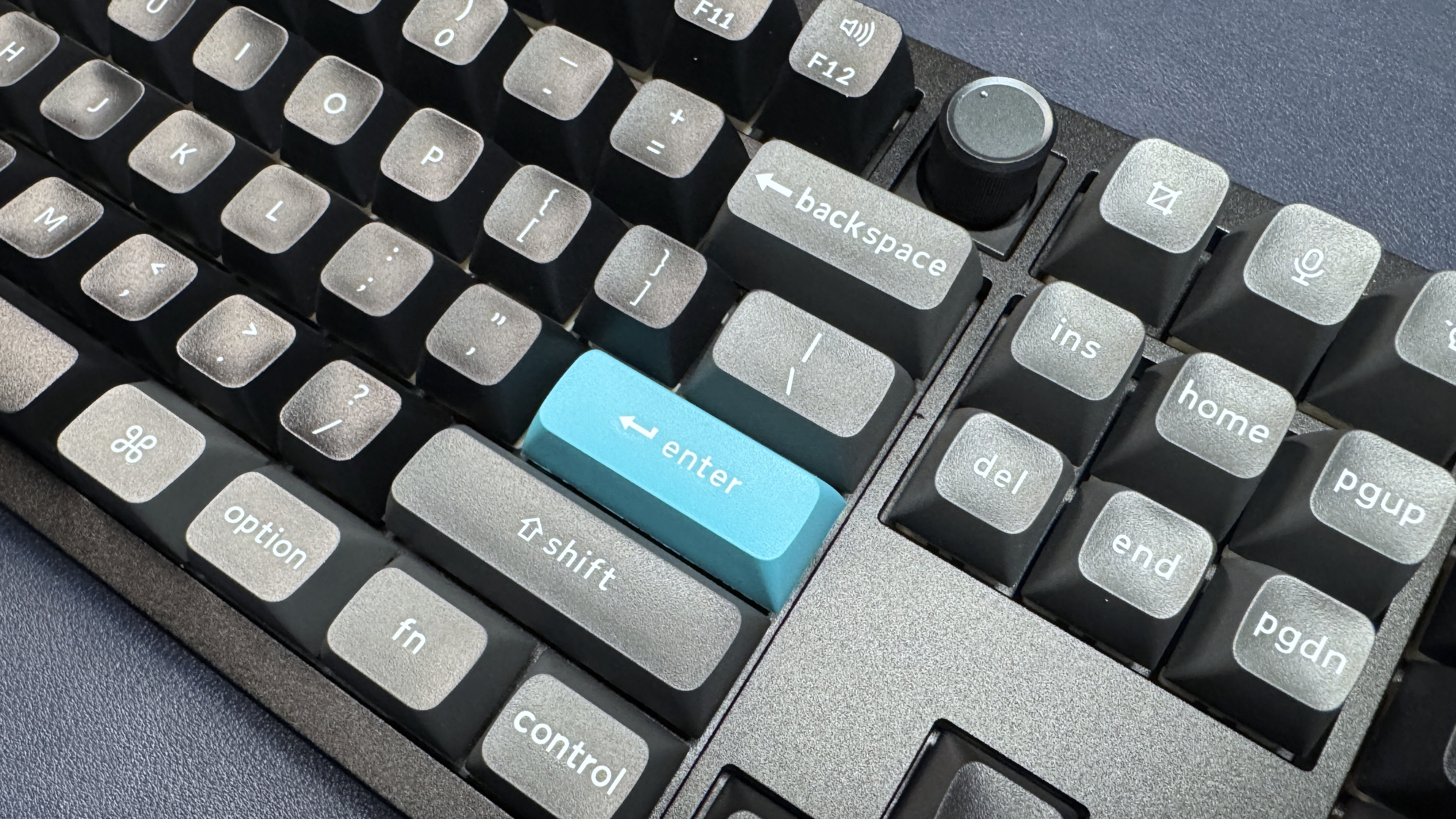 كيكرون Q6 الترا 8K