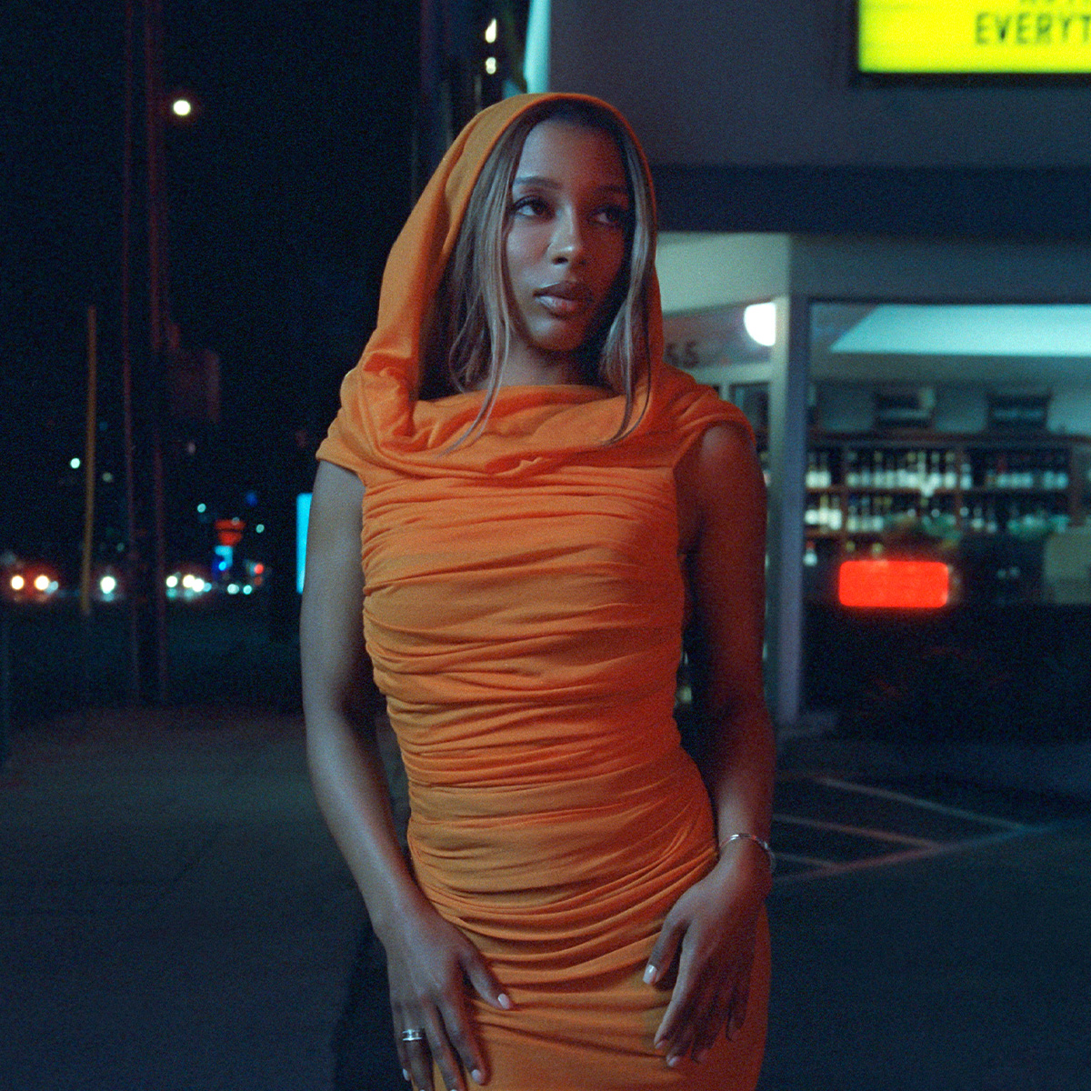 Victoria Mon&eacute;t for Who What Wear's June 2026 Now Playing issue.