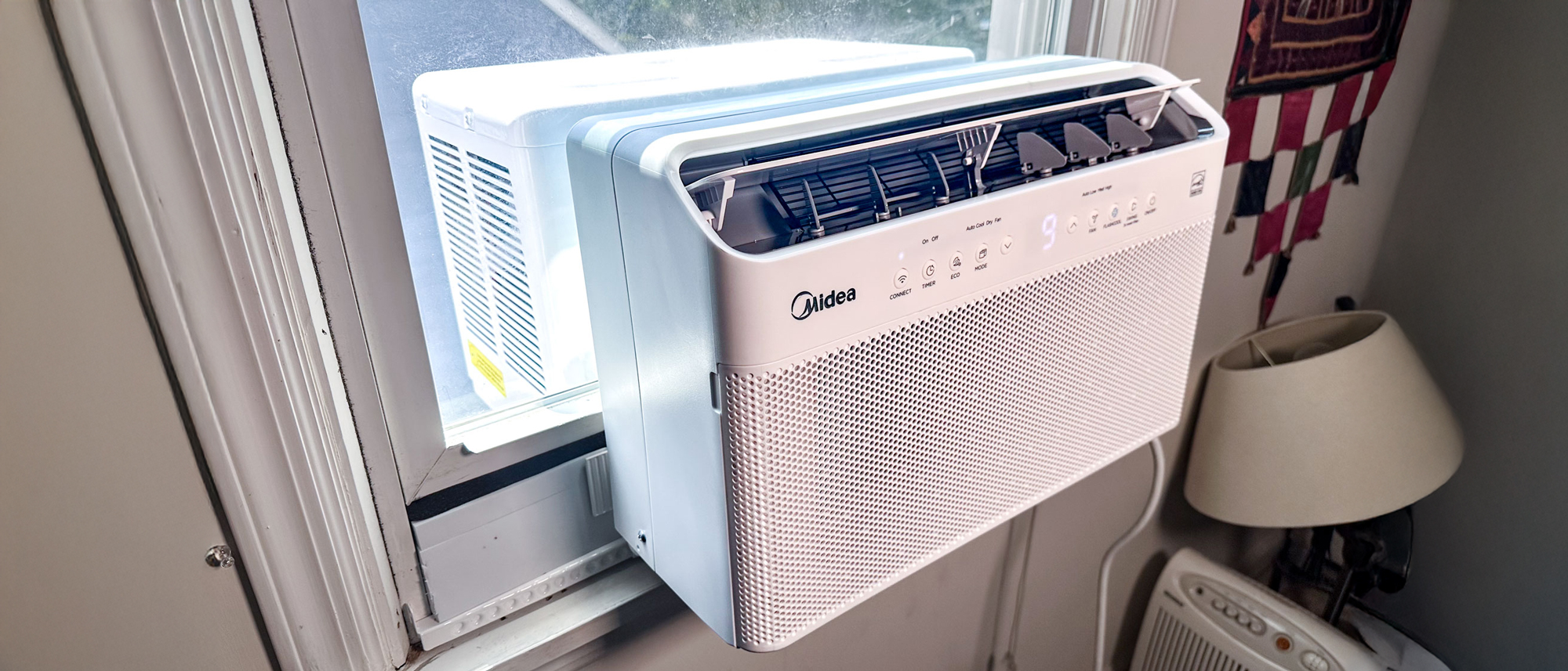 Midea U smart air conditioner