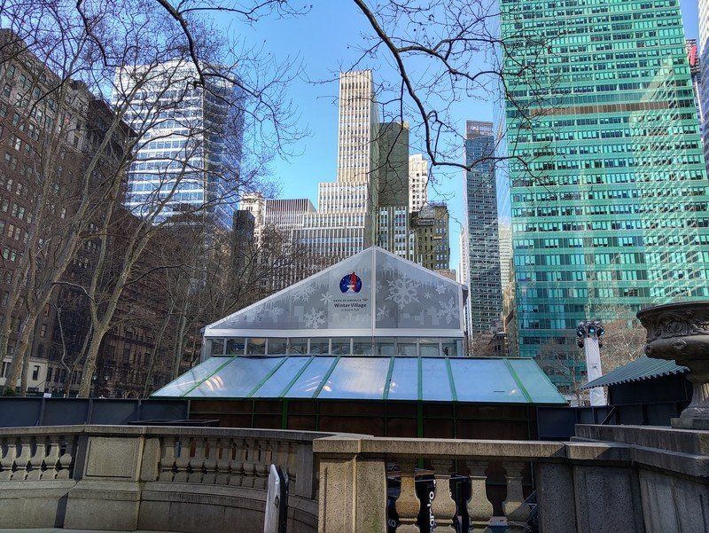 Motorola RAZR camera sample
