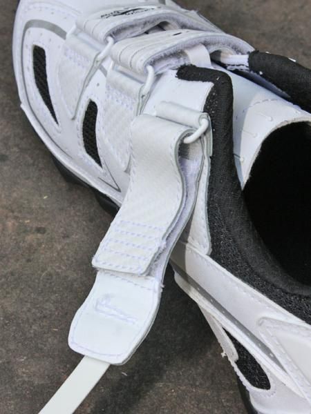 Northwave's elegantly simple strap adjustment setup uses overlapping strips of Velcro. Additional stitching at the end allows for trimming without fraying, too.