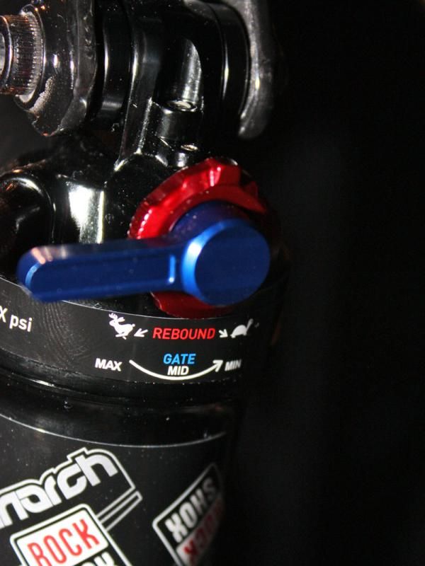 The new Monarch RT3 looks to feature a similar Motion Control damper system as on the current Monarch.