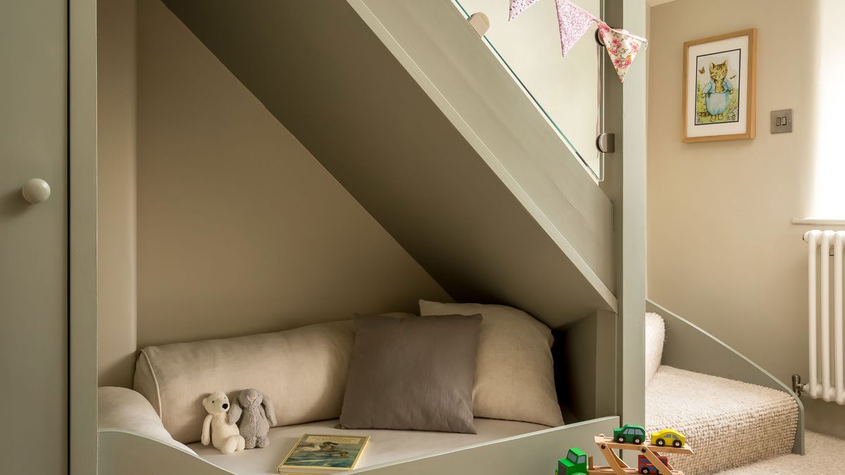 bed built in under stairs