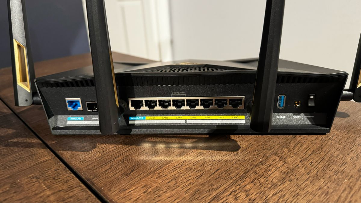 Asus RT-BE88U Wi-Fi 7 router review: Skipping the 6 GHz band | Tom's ...