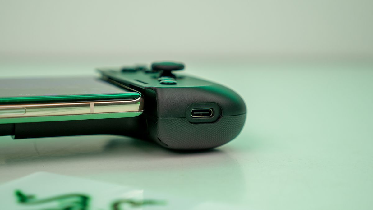 Razer Kishi V2 hands on