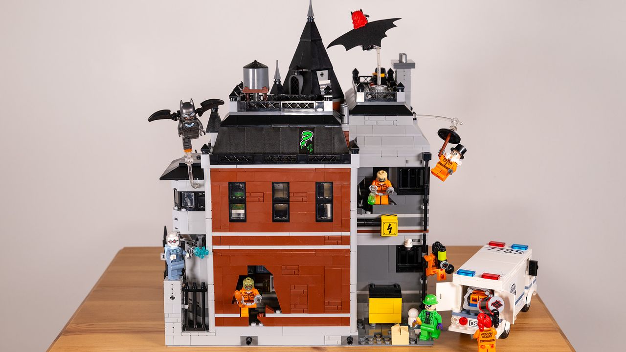 Lego DC Arkham Asylum (#76300) lego set on a neutral background