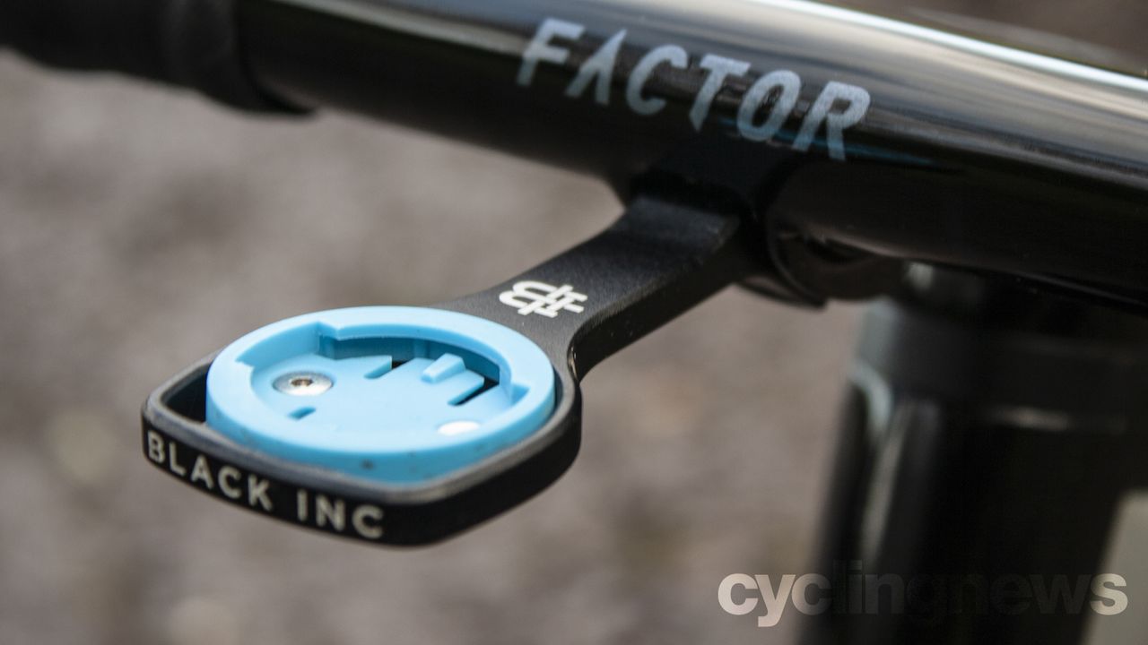 Factor Vista Black Inc GPS mount