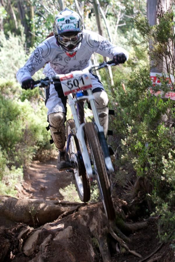 Under 17 women's winner Tegan Molloy (South East MTB co/SERAS) in action