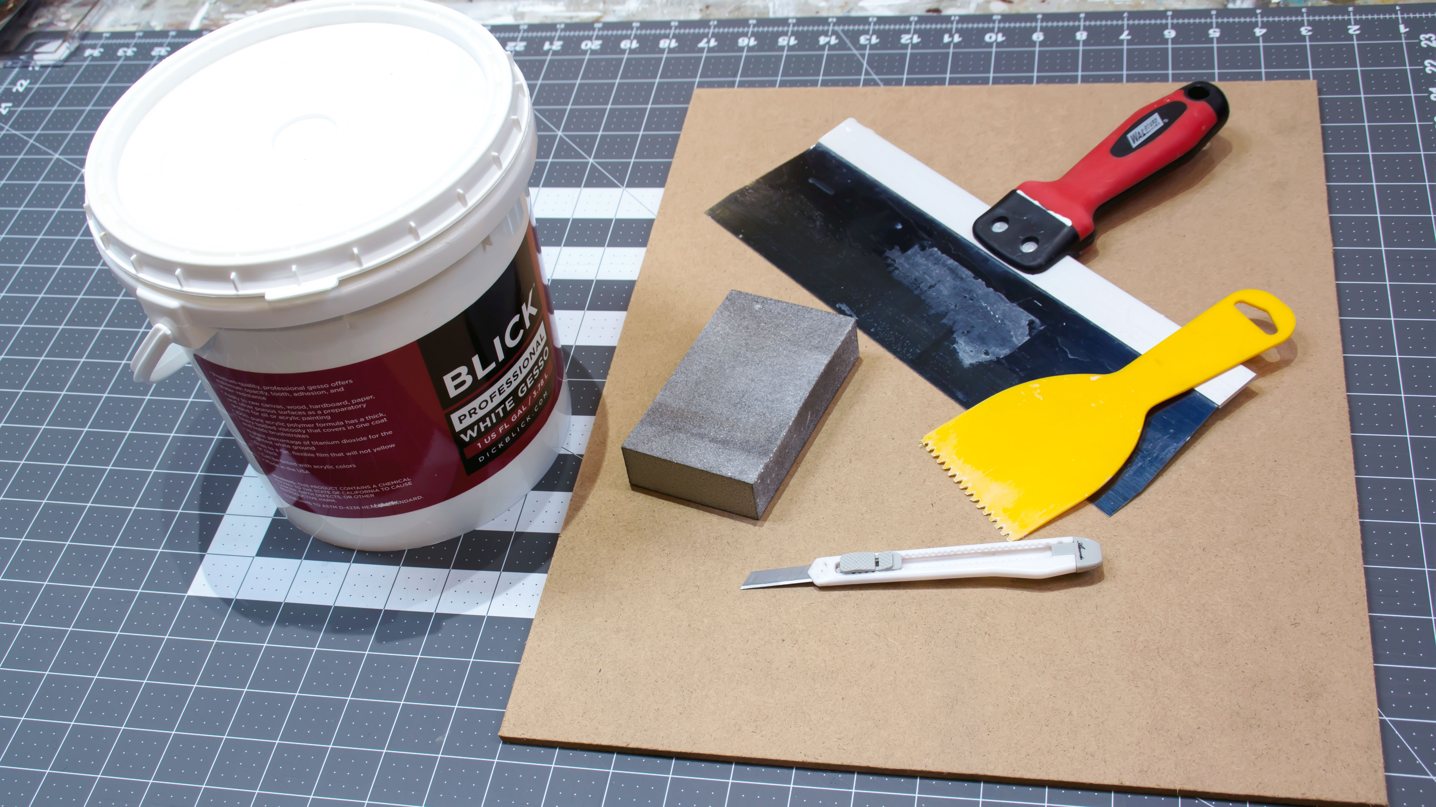 Prepare a board for painting in 3 easy steps