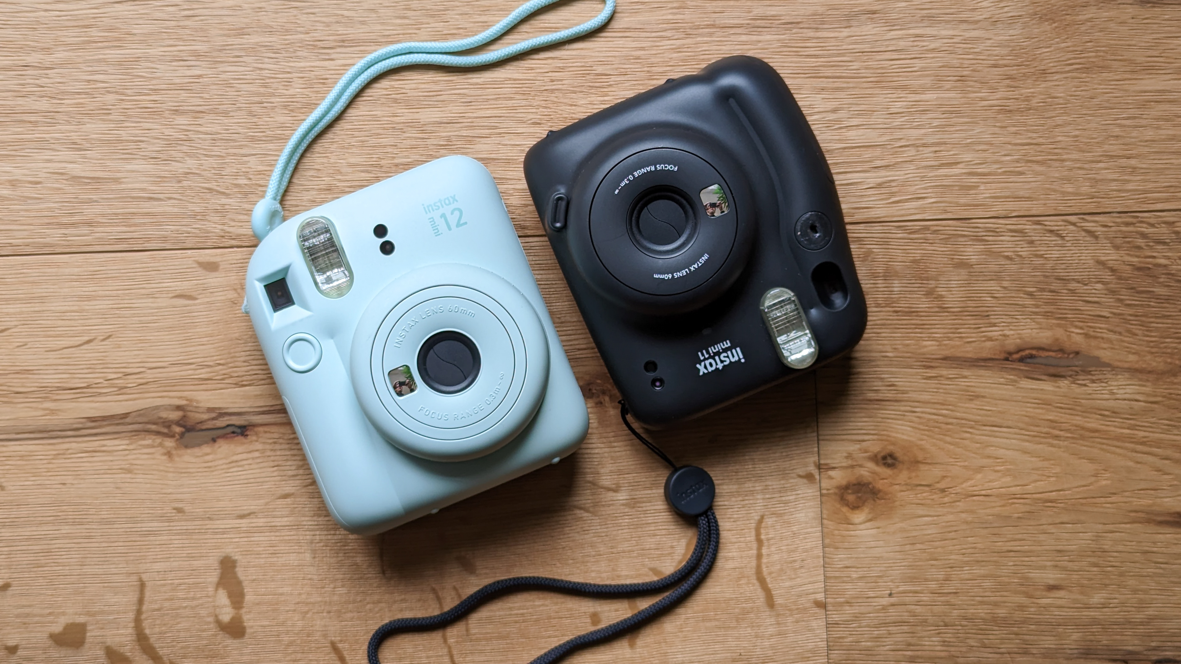 Fujifilm Instax Mini 12 Instant Camera with Case, Decoration (Pastel Blue)