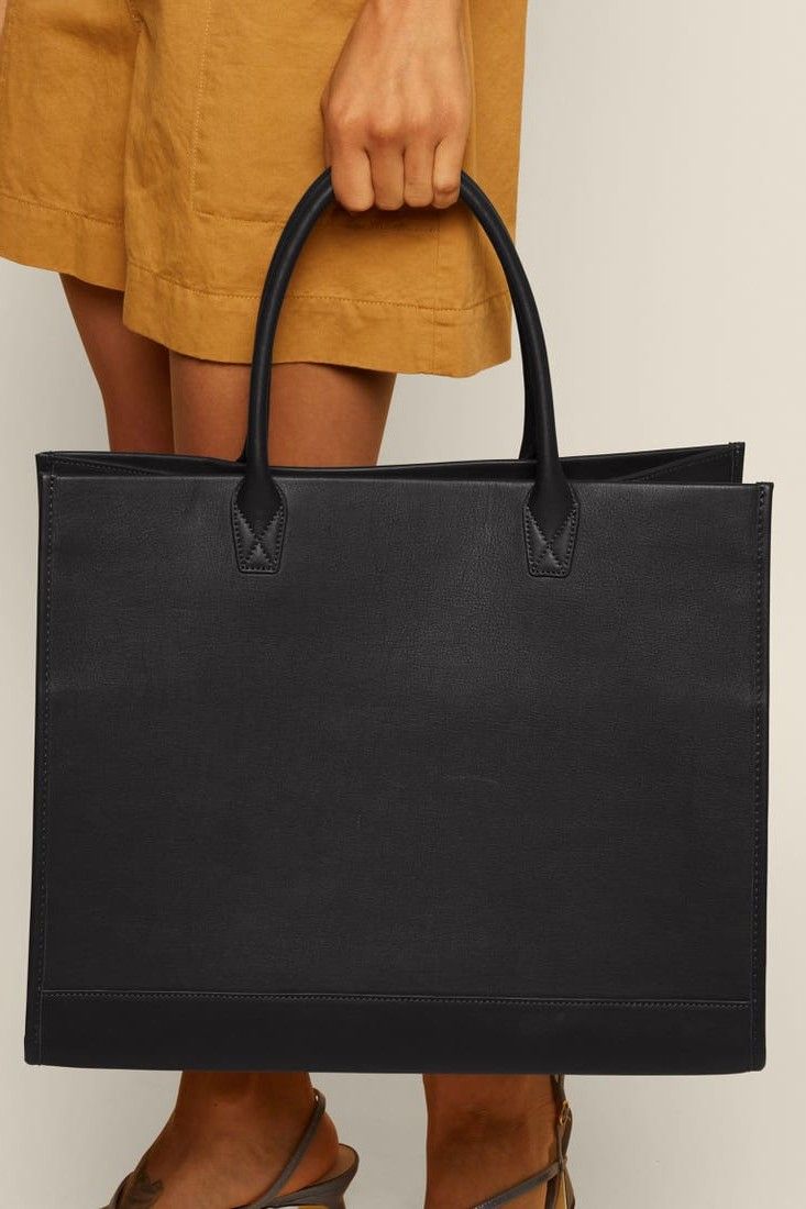 The 16 Best Leather Tote Bags For Women According To Editors And Experts Marie Claire 