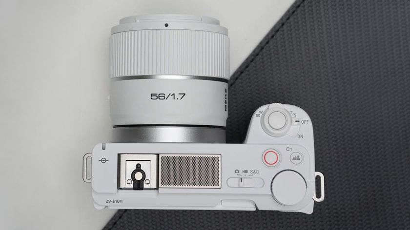 Leaked images of the Meike Air lenses