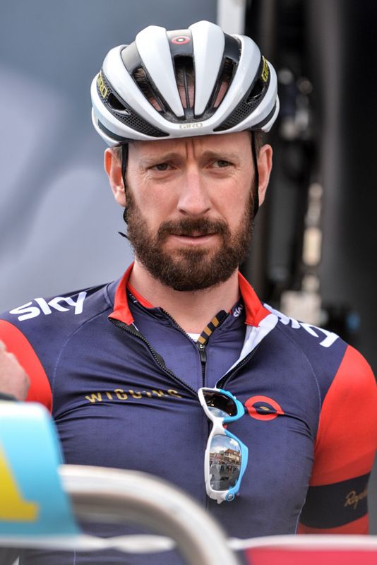 Bradley Wiggins (WIGGINS) at the start line