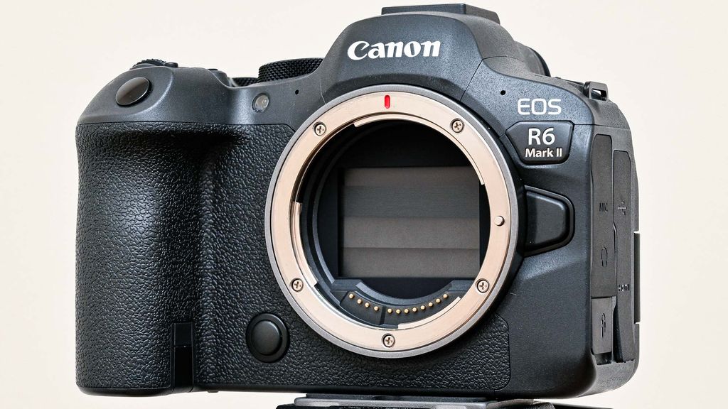 Canon R6 Mark Ii Black Friday Canon EOS R6 Mark II review | Tom's Guide