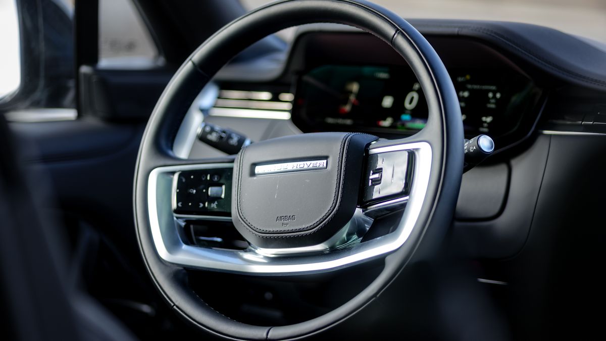 2025 Range Rover L460 test drive.