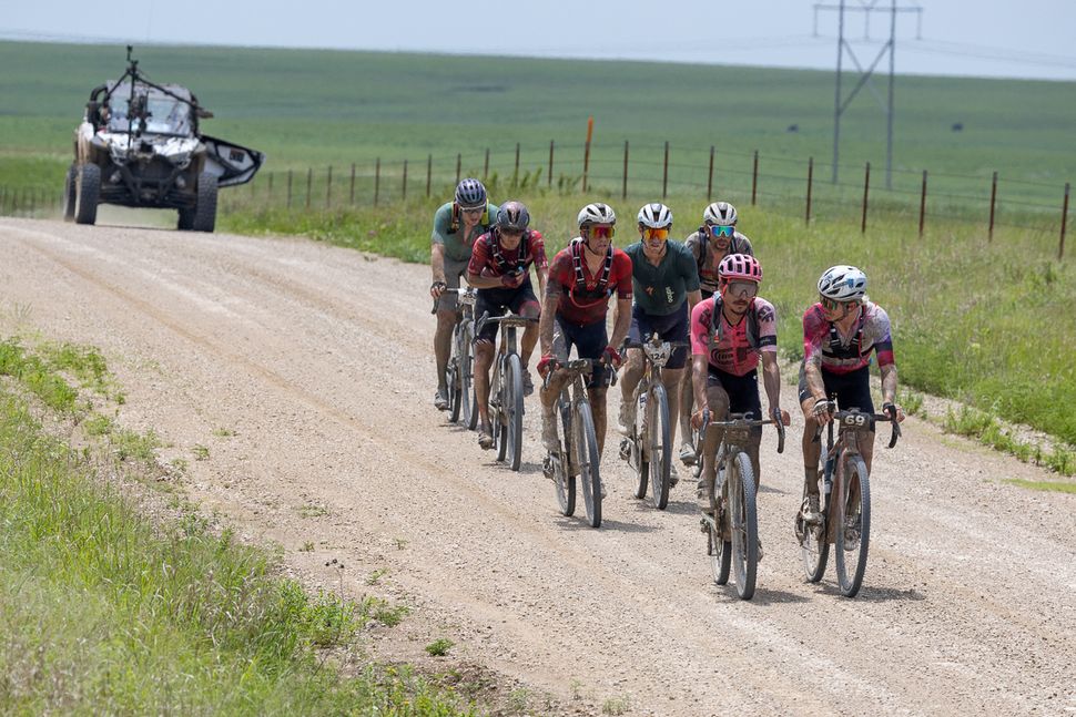 lachlan morton gravel bike