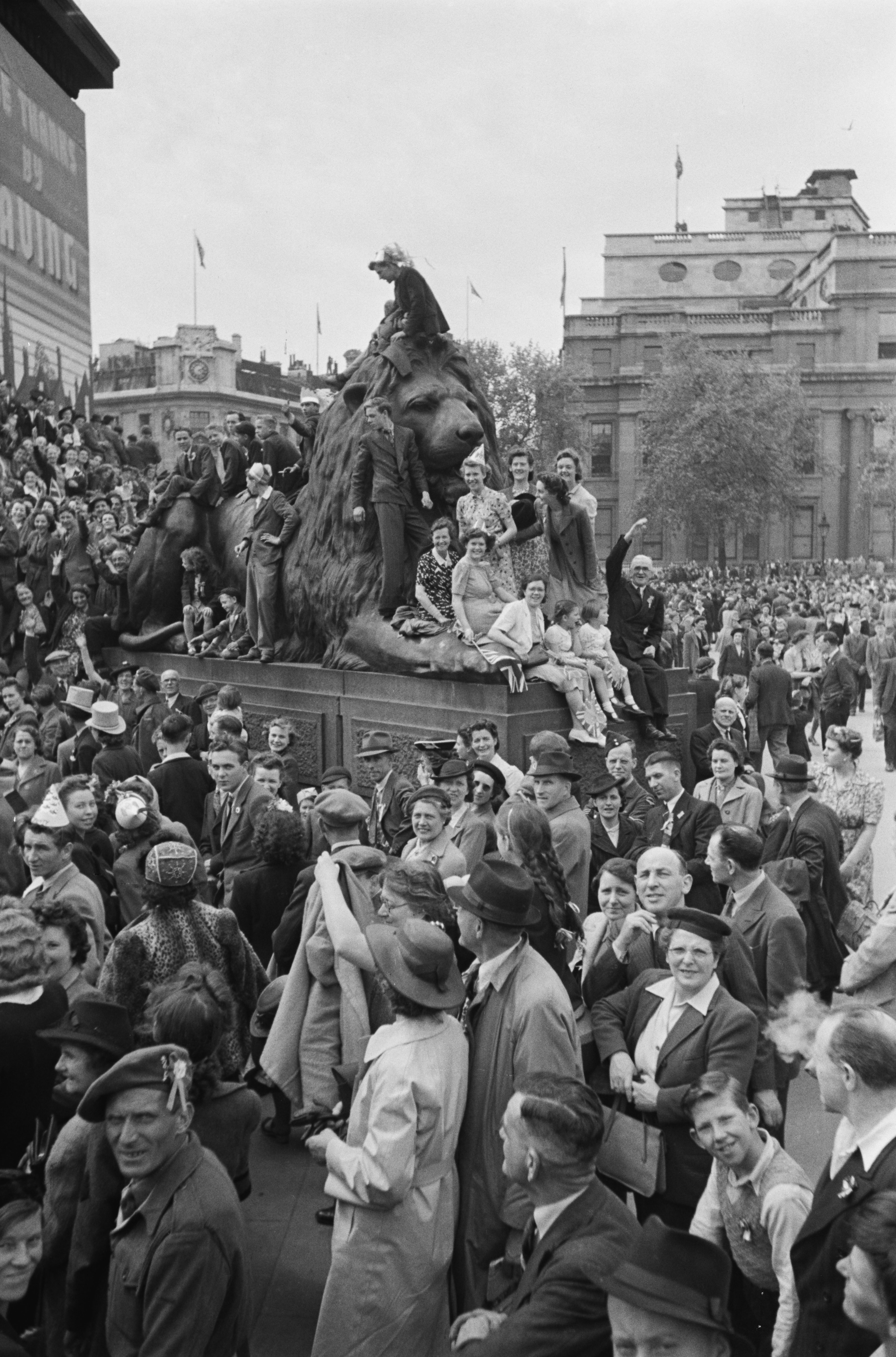 Ecstatic crowds celebrating VE Day in Trafalgar Square at the end of World War II, London, 8th May 1945