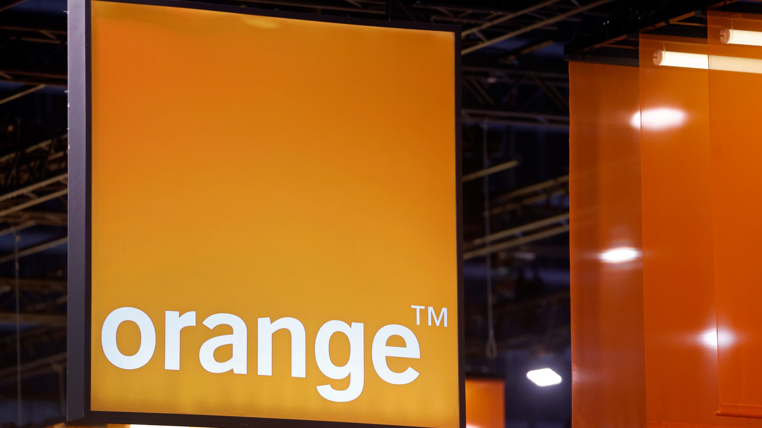 A sign showing the Orange Telecom logo