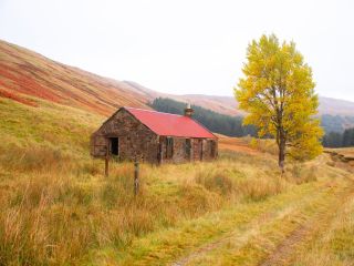 New red roofs of scotland photo competition launches