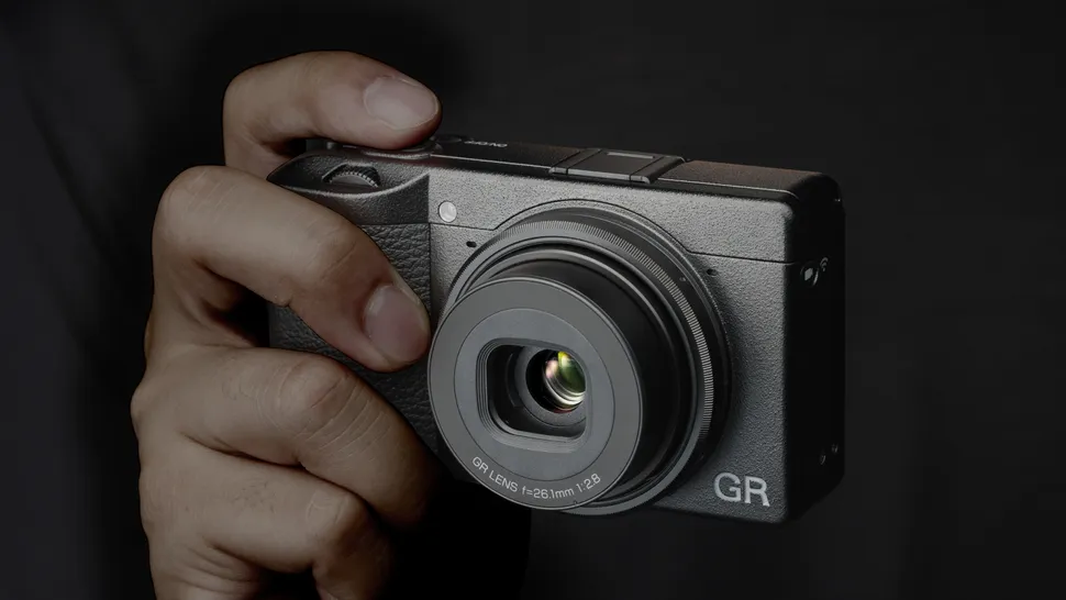 Ricoh GR IIIx: Street Photography with a 40mm Lens