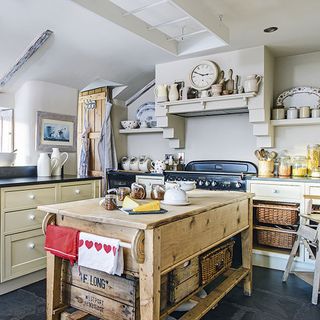 Farmhouse-style kitchen with crockery shelves