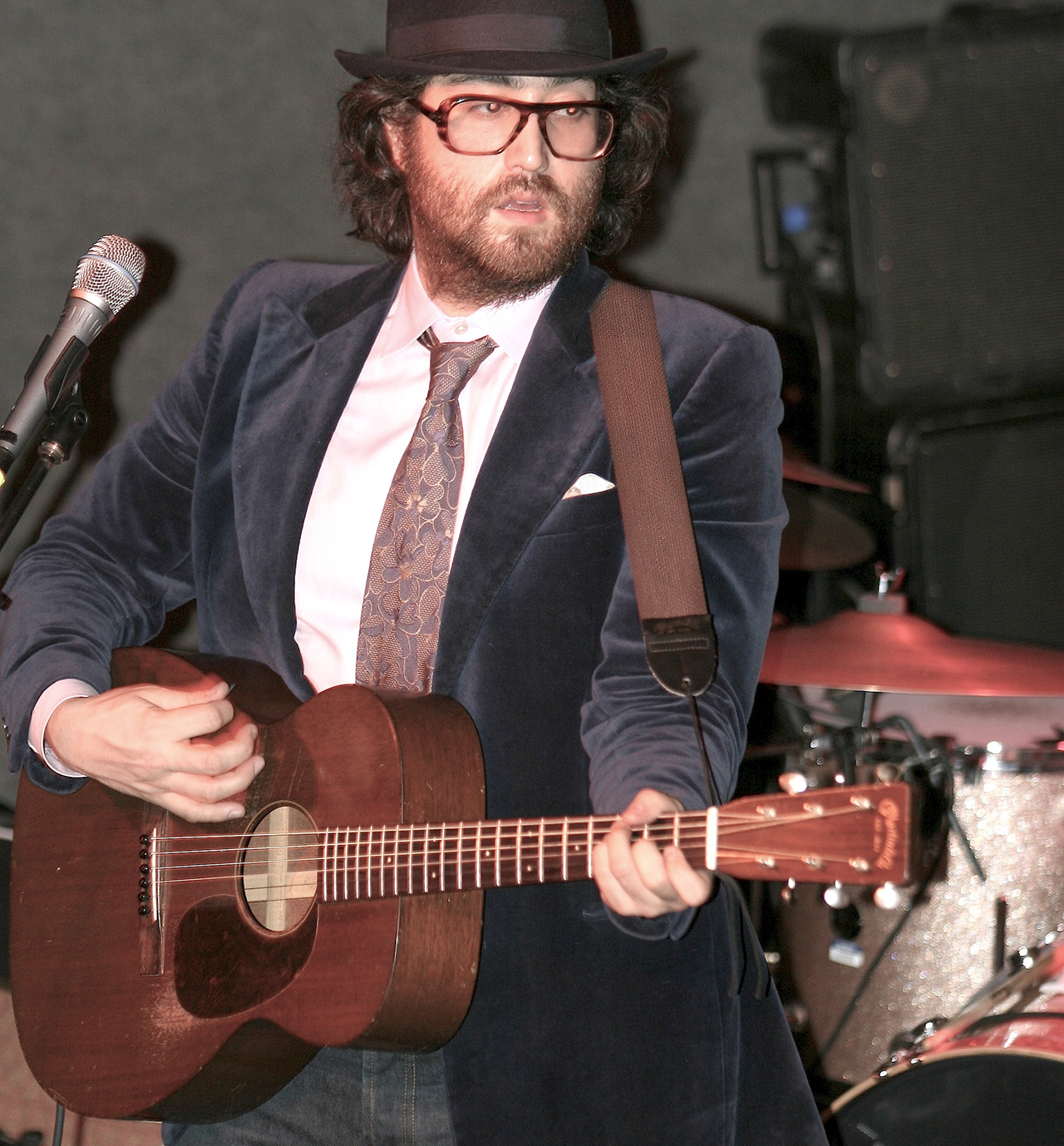 Sean Lennon performs onstage on April 11, 2007