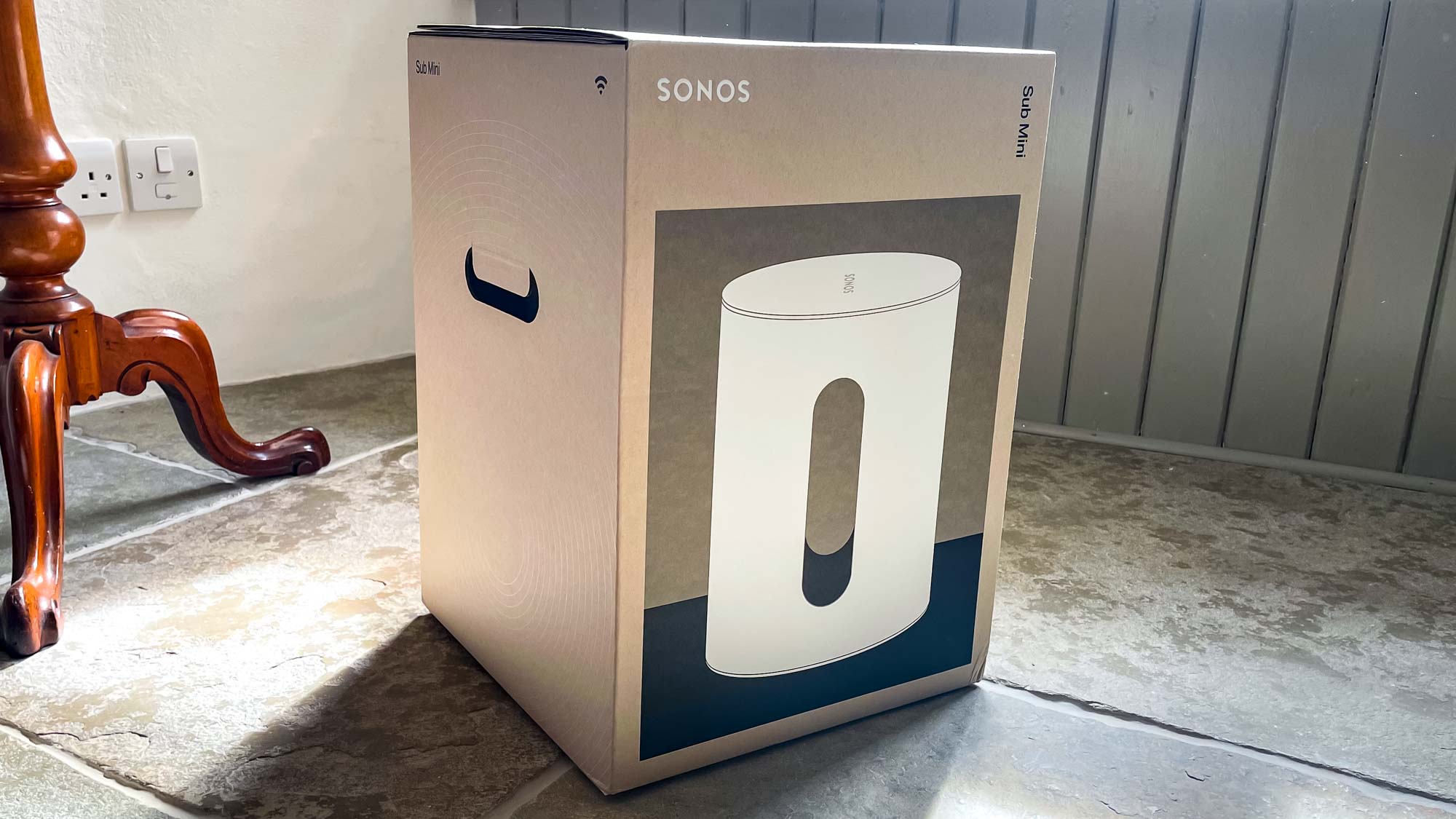 Sonos Sub Mini packaging crate