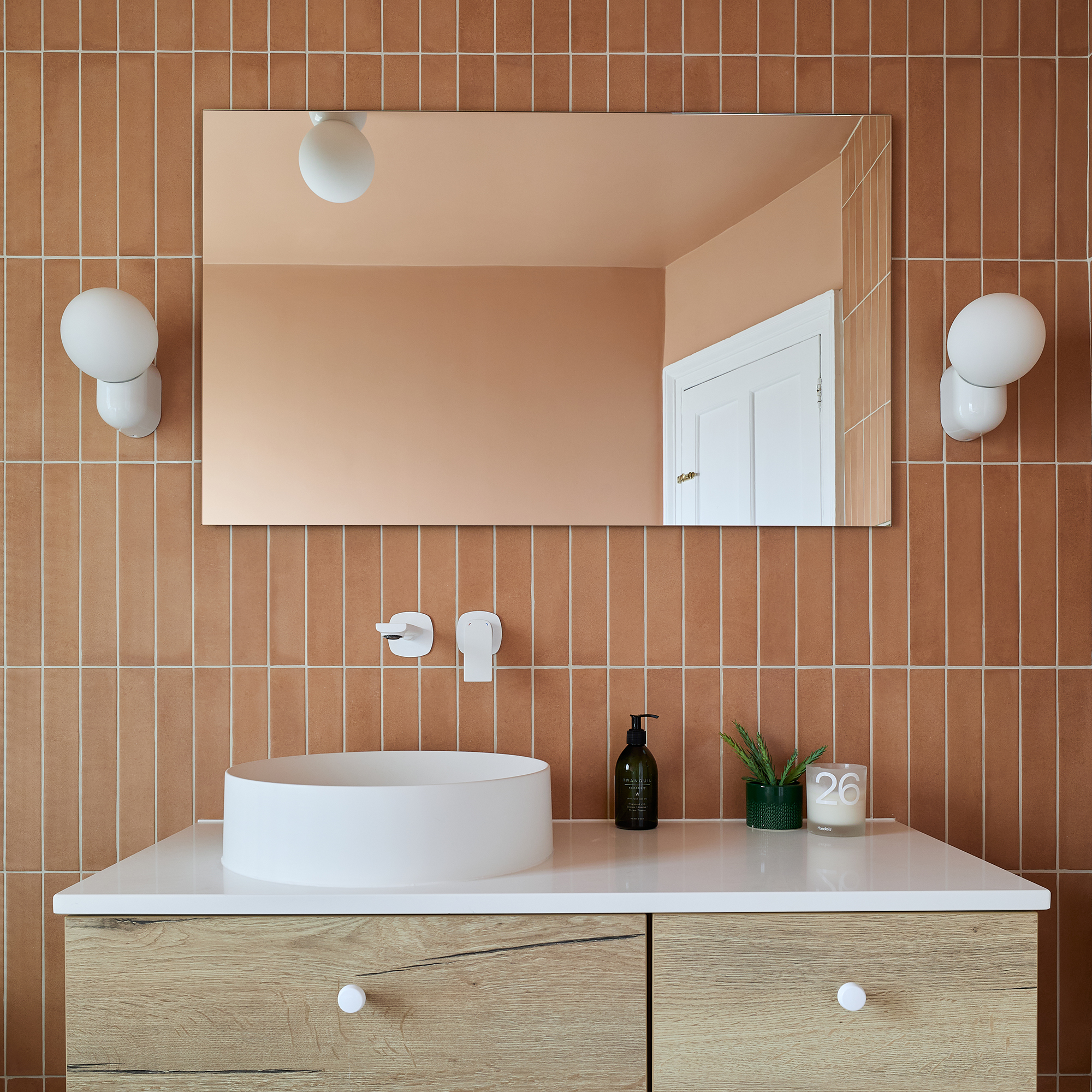 Terracotta tiles in bathroom