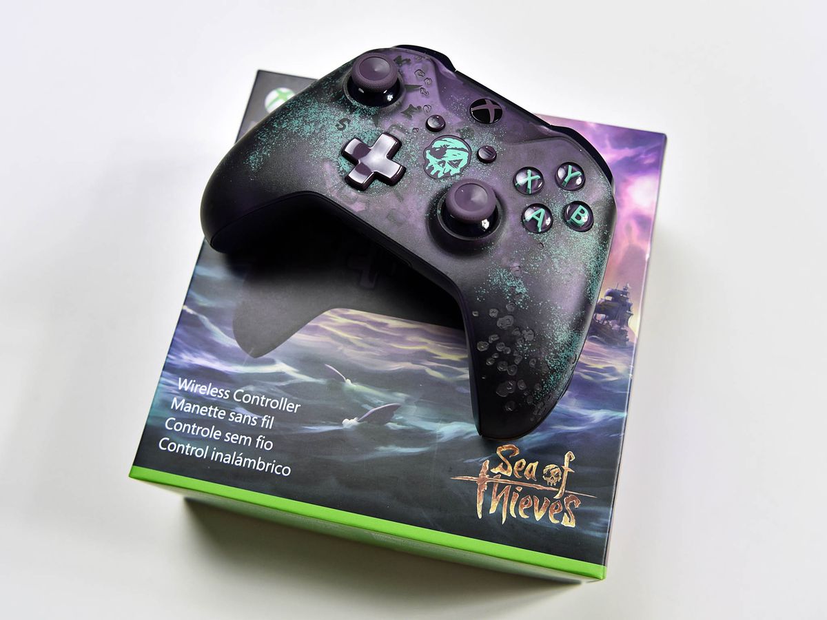 Xbox Wireless Controller - Sea of Thieves Limited Edition