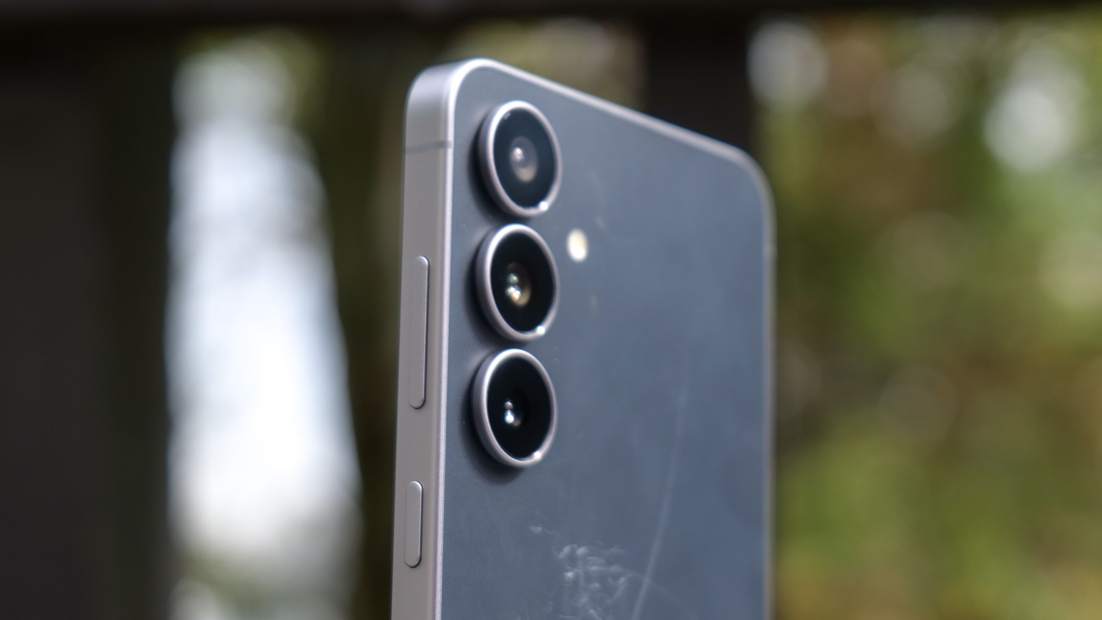 Samsung Galaxy S25 FE cameras closeup.
