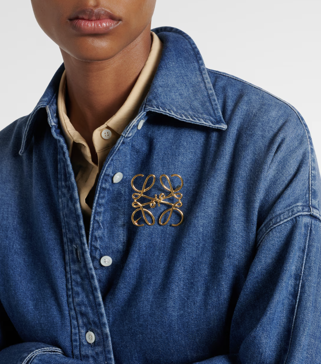 Loewe, Anagram Brooch