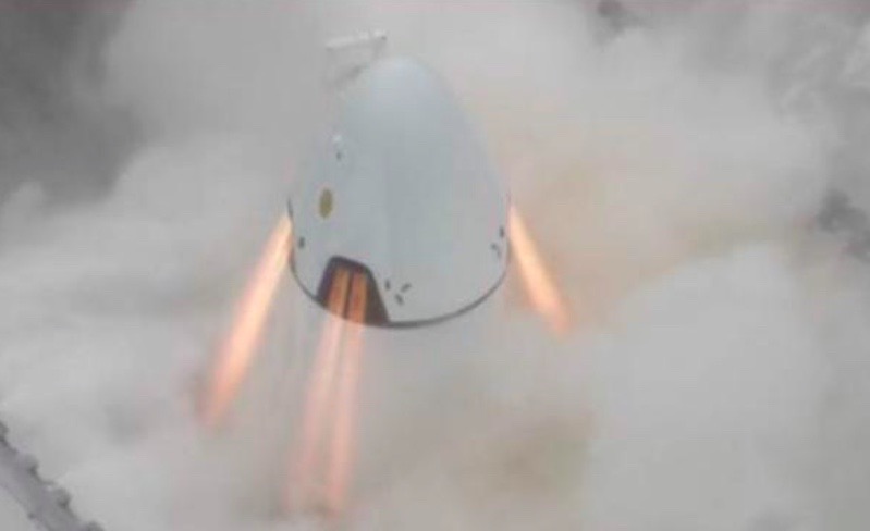 Dragon Fires Engines Ahead of Pad Abort Test