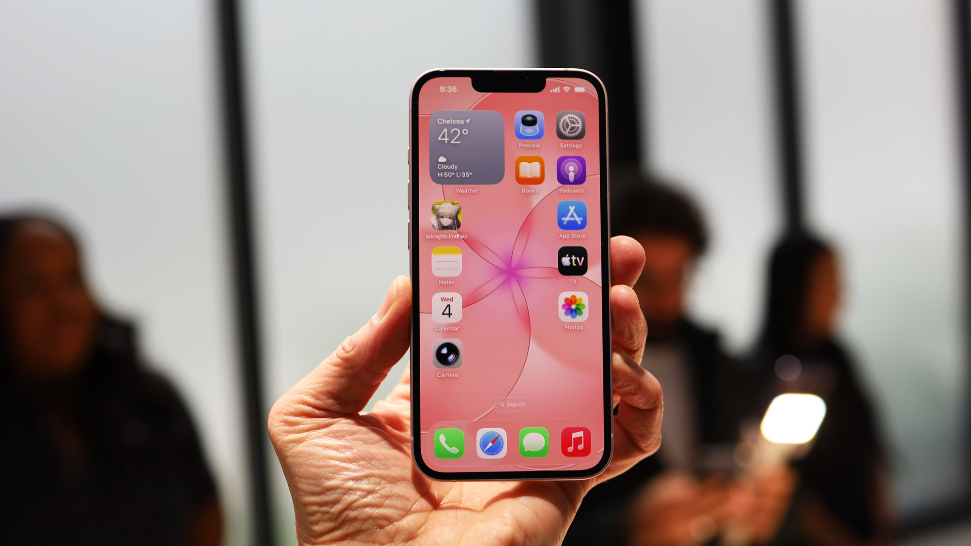 Apple iPhone 17e Hands On