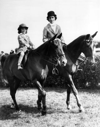 jackie bouvier and mother