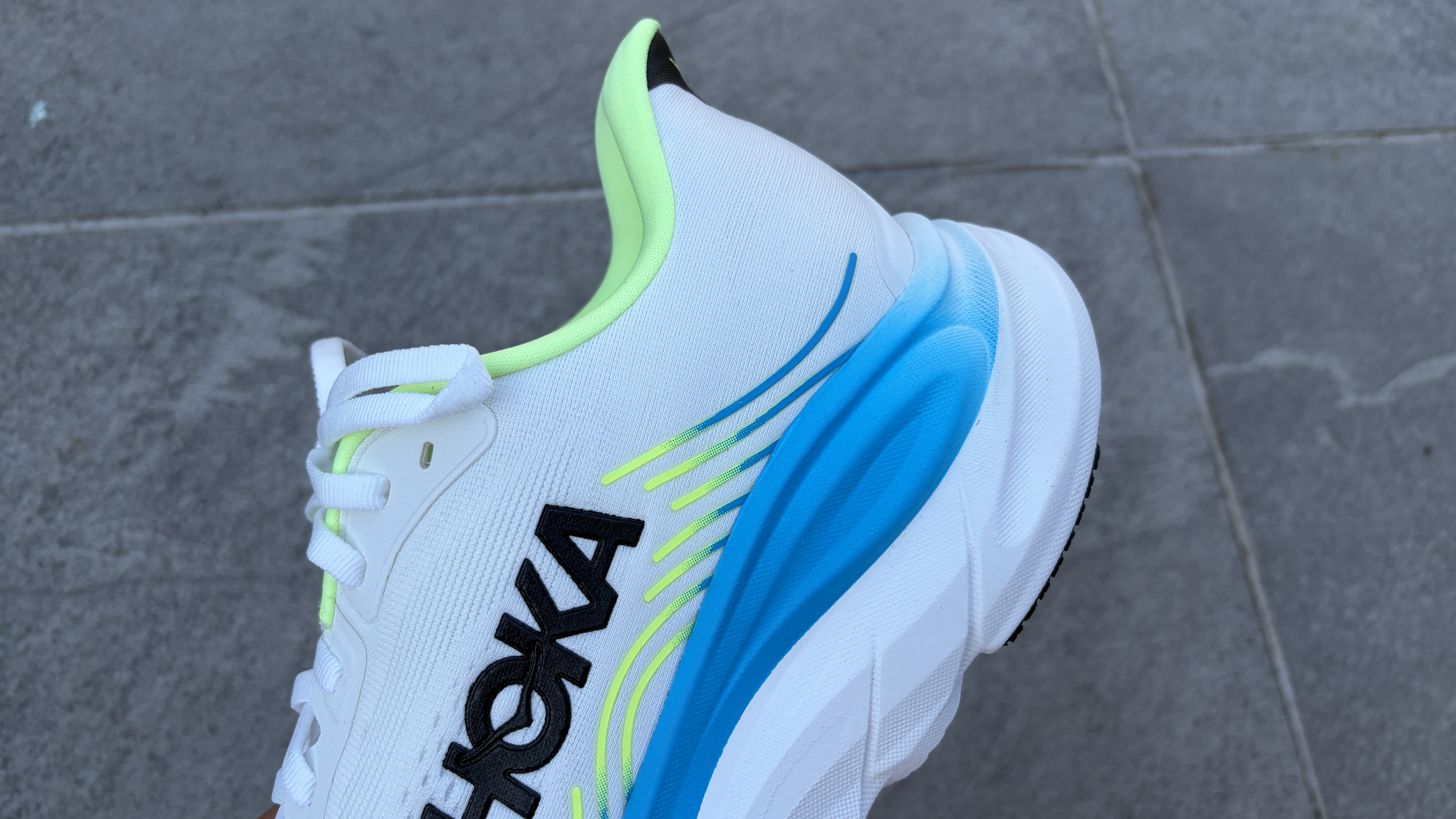 Hoka Clifton 11