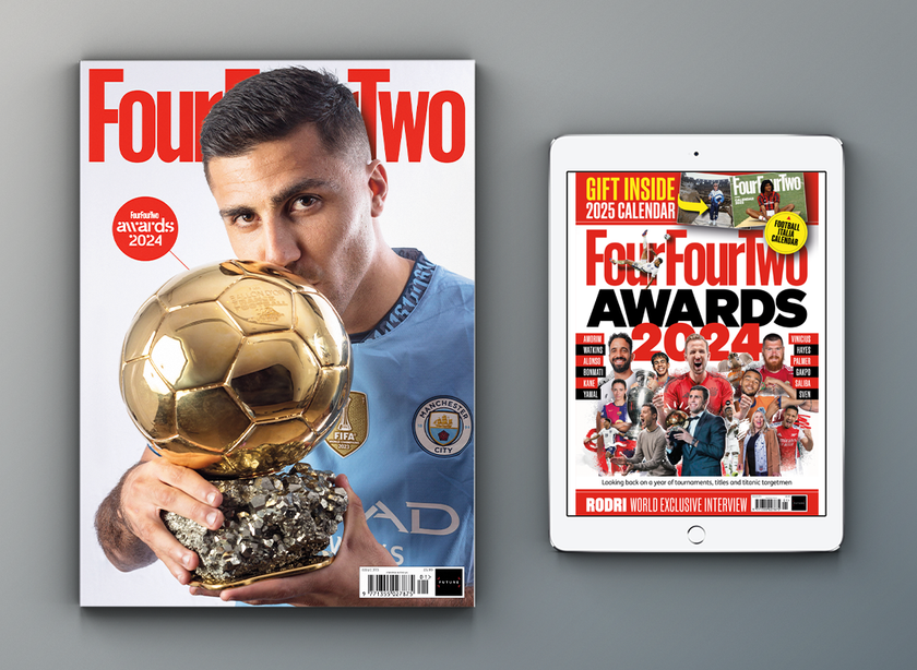 FourFourTwo Issue 373