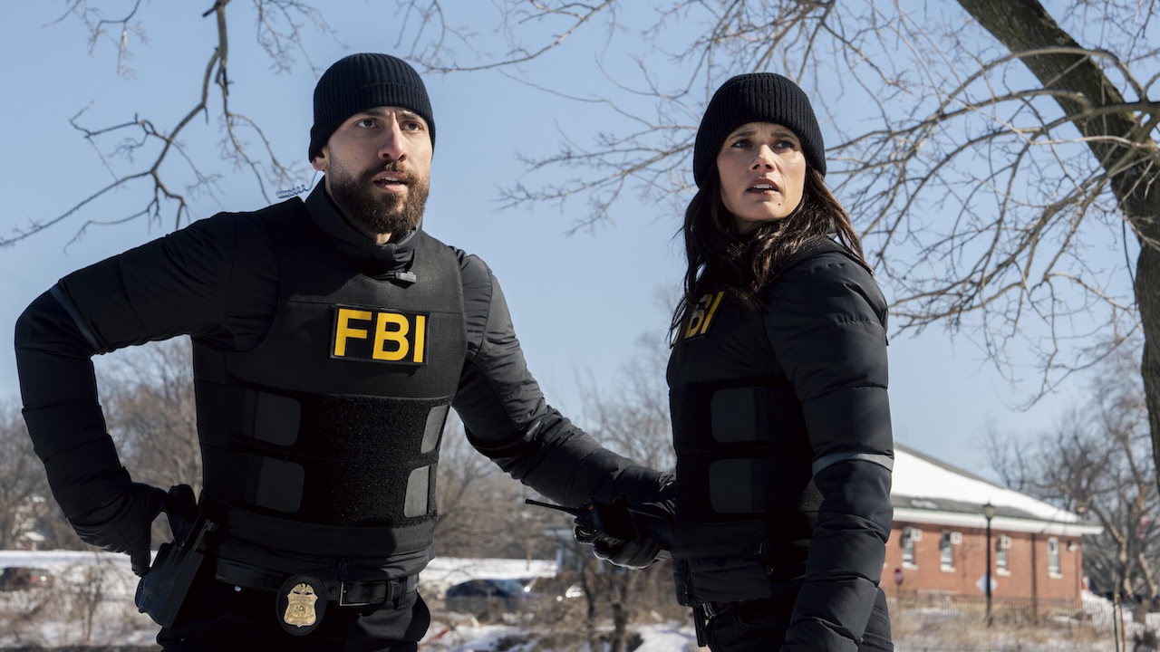OA and Maggie on the hunt for a killer in CBS' FBI Season 8x16