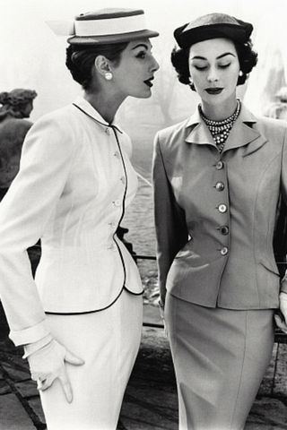 Fiona Campbell Walter 1950s fashion moments
