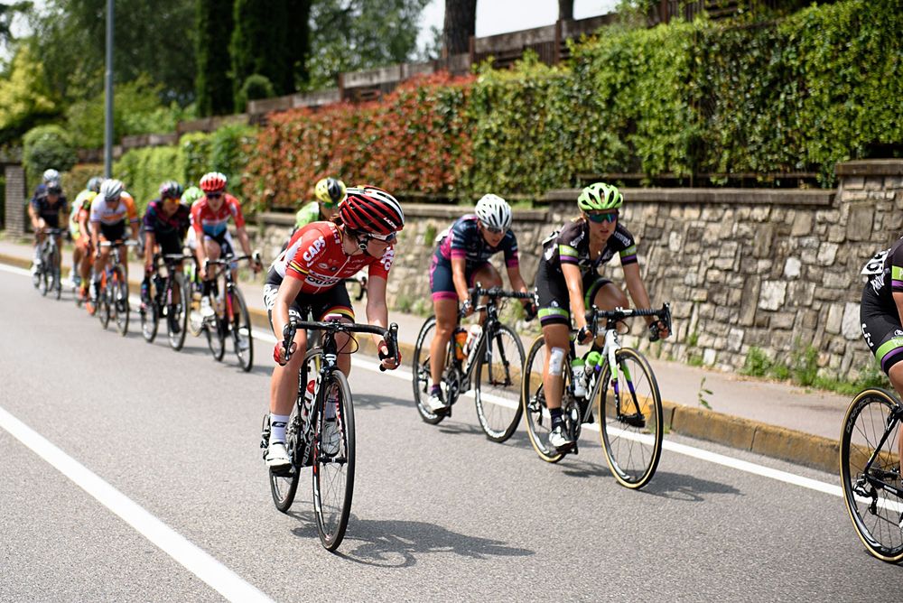 Aniisha Vekemens (Lotto Soudal) looks to push the pace at Giro Rosa 2016 - Stage 4