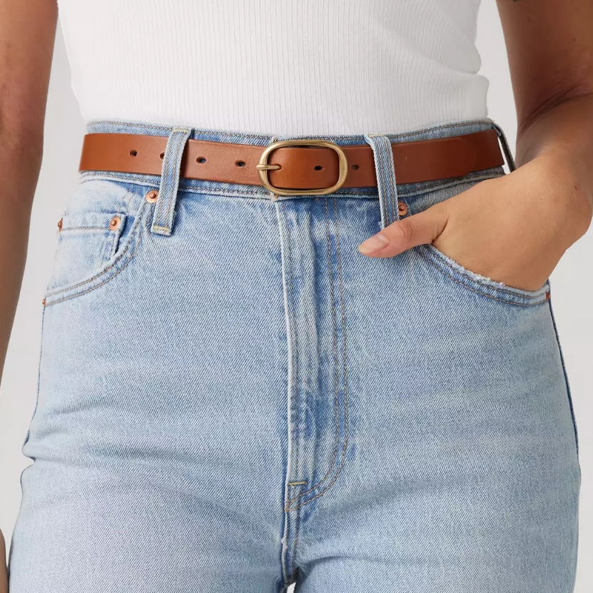 levi, Charlie Belt