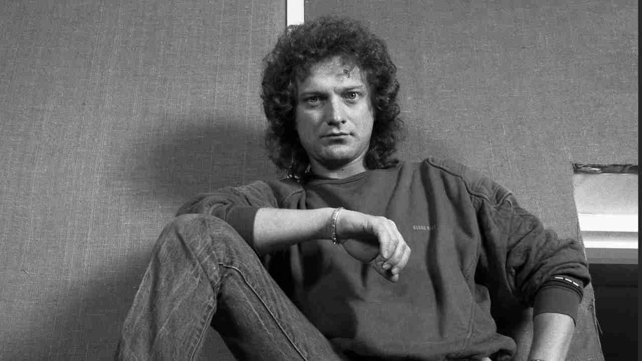 Foreigner’s Lou Gramm posing for a photograph in the early 1980s