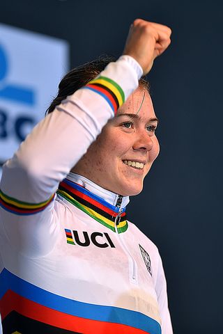 Thalita De Jong (Netherlands) wears her new rainbow jersey