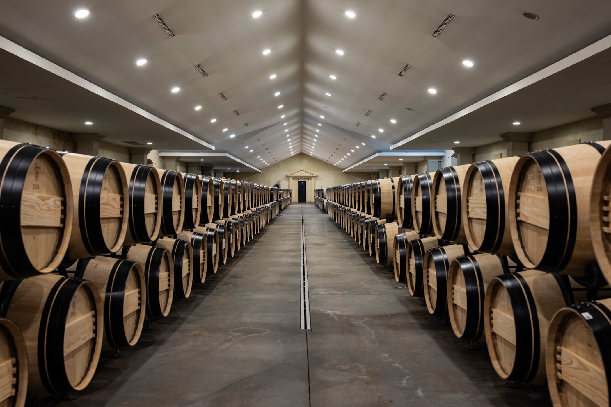 barrel room at Ch&acirc;teau Lascombes